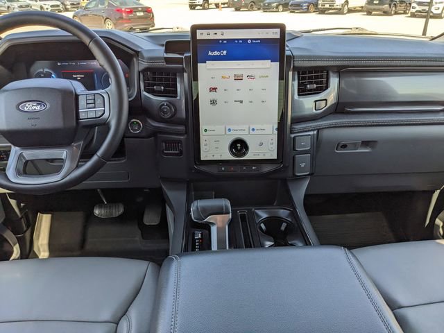 Used 2025 Ford F150 Lightning Flash image 17