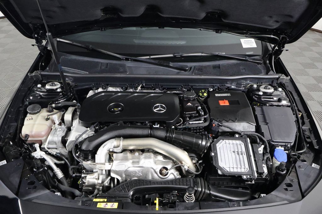 Certified 2024 Mercedes-Benz CLA 250 image 15