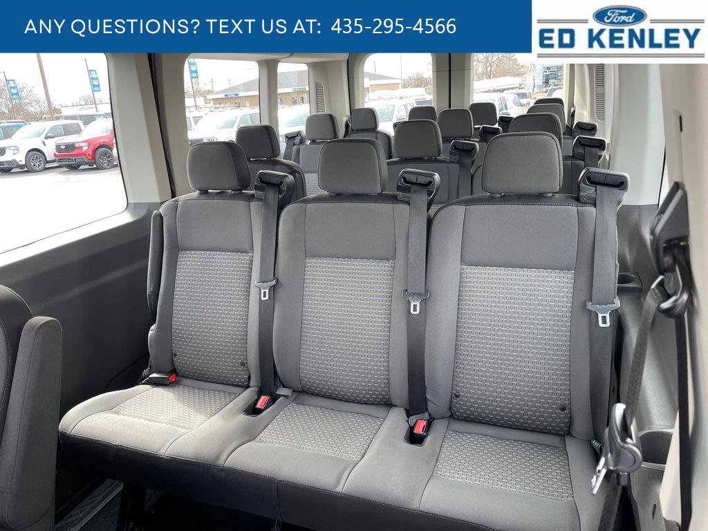 Used 2022 Ford Transit 350 XLT image 6