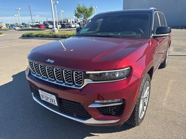 Used 2022 Jeep Grand Cherokee Summit w/ Advanced Protech Group IV image 3