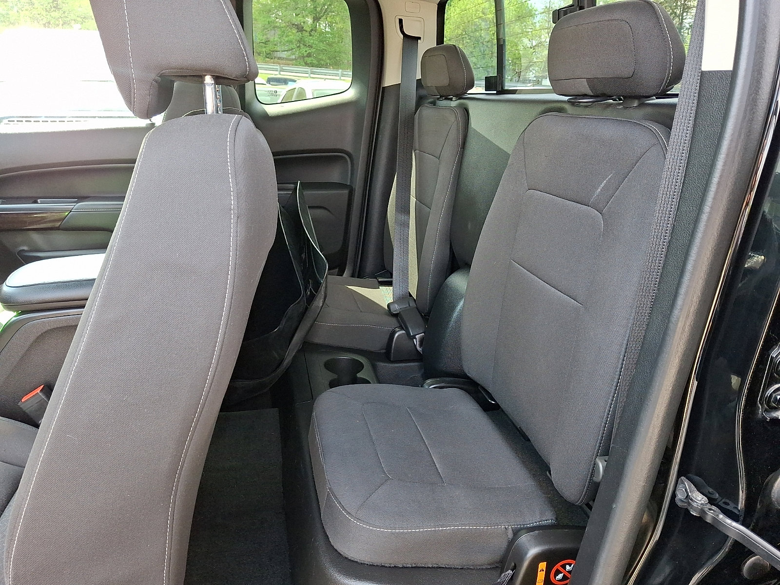 Used 2016 GMC Canyon SLE w/ SLE Convenience Package image 10