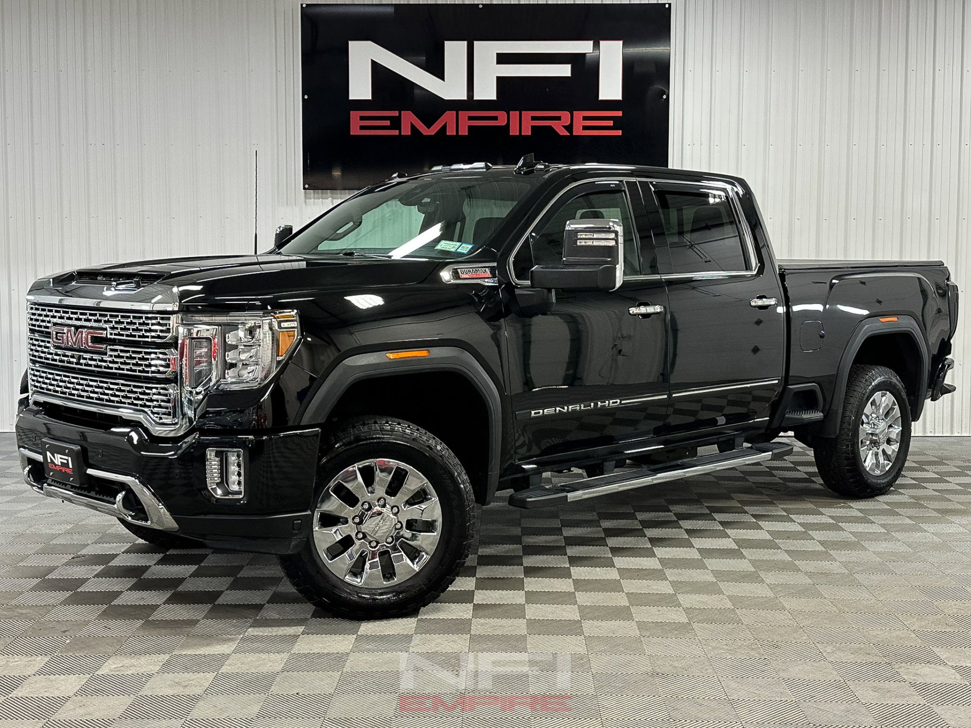 Used 2021 GMC Sierra 3500 Denali w/ Denali Ultimate Package image 1