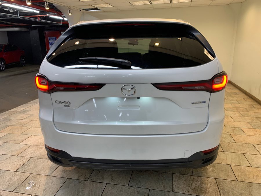 Used 2024 MAZDA CX-90 Plug-In Hybrid w/ Preferred image 6
