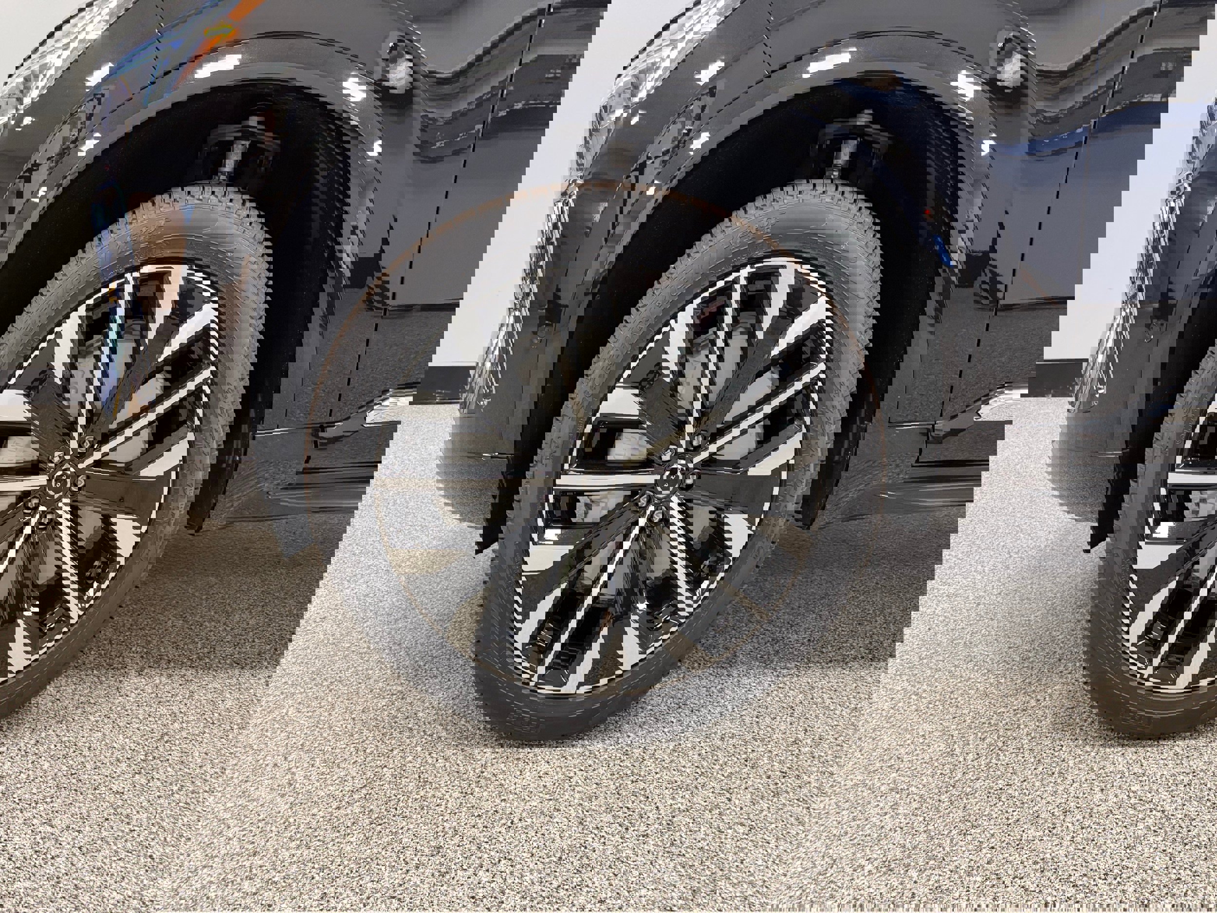 New 2026 Volvo XC90 B6 Ultra w/ Protection Package Premier image 13