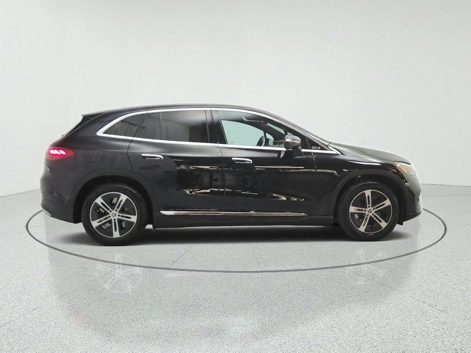 Used 2023 Mercedes-Benz EQE 350+ 4MATIC SUV image 4