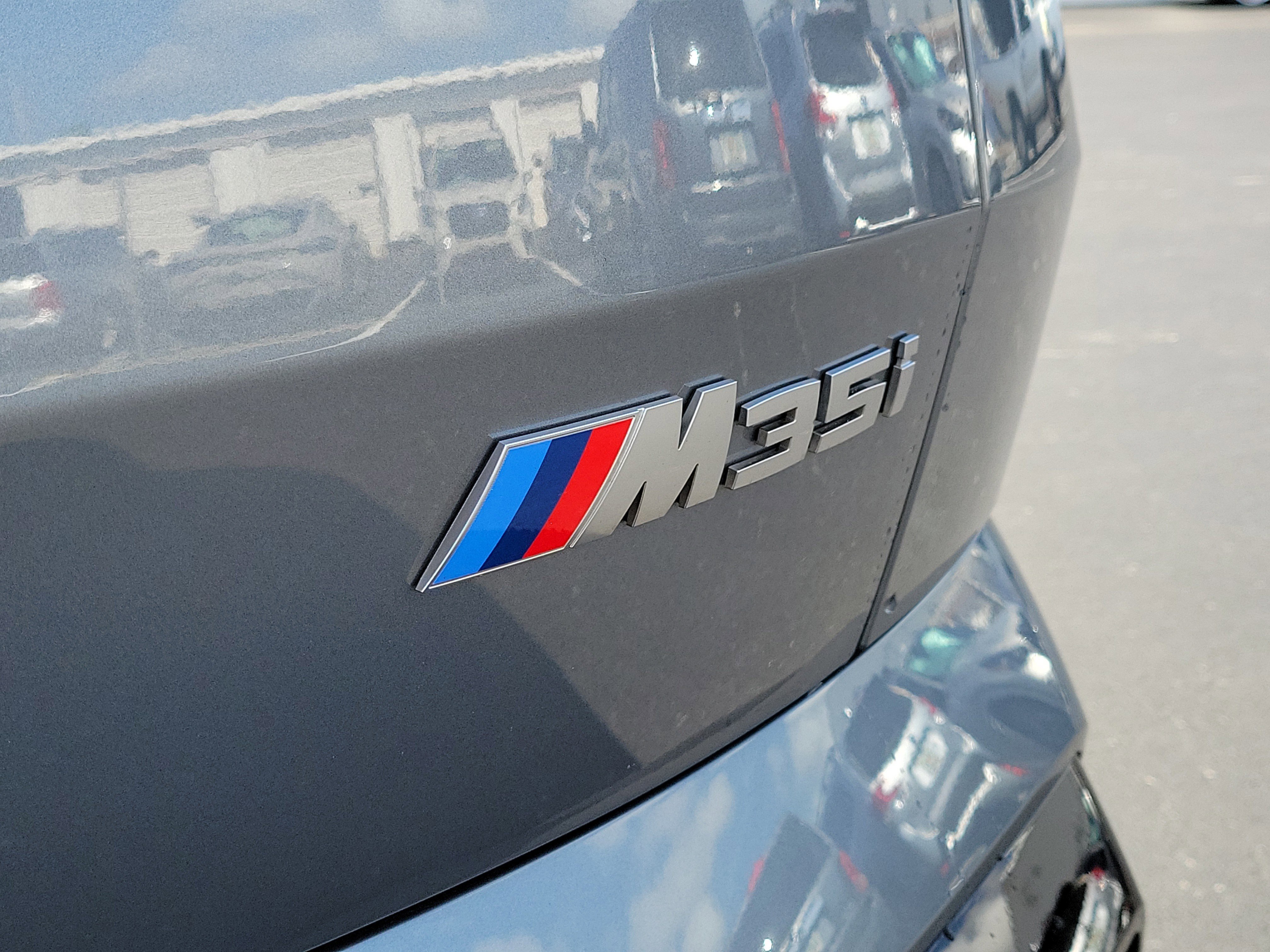 Used 2025 BMW X2 M35i image 6