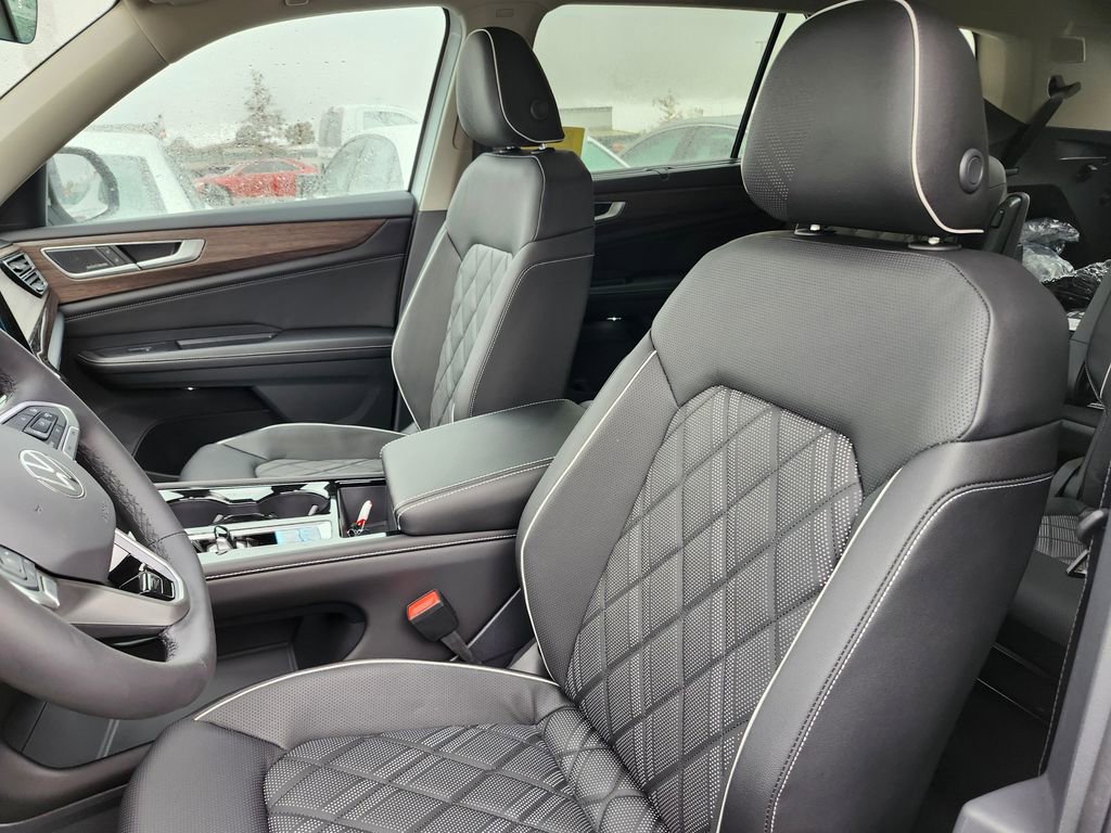 New 2026 Volkswagen Atlas SEL Premium R-Line image 9