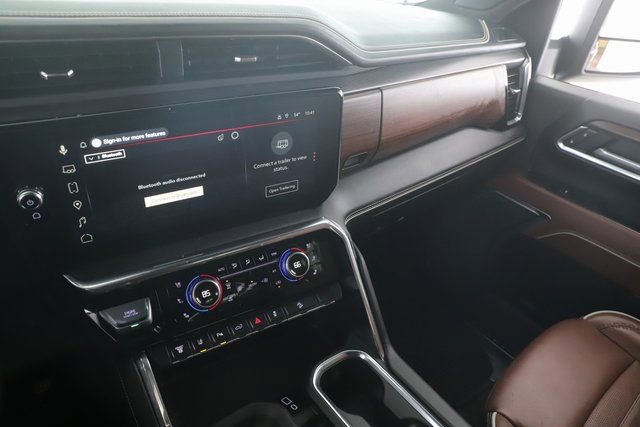 Used 2025 GMC Sierra 2500 Denali Ultimate image 29