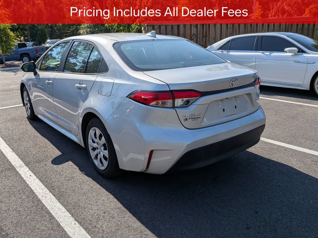 Certified 2024 Toyota Corolla LE FWD image 5