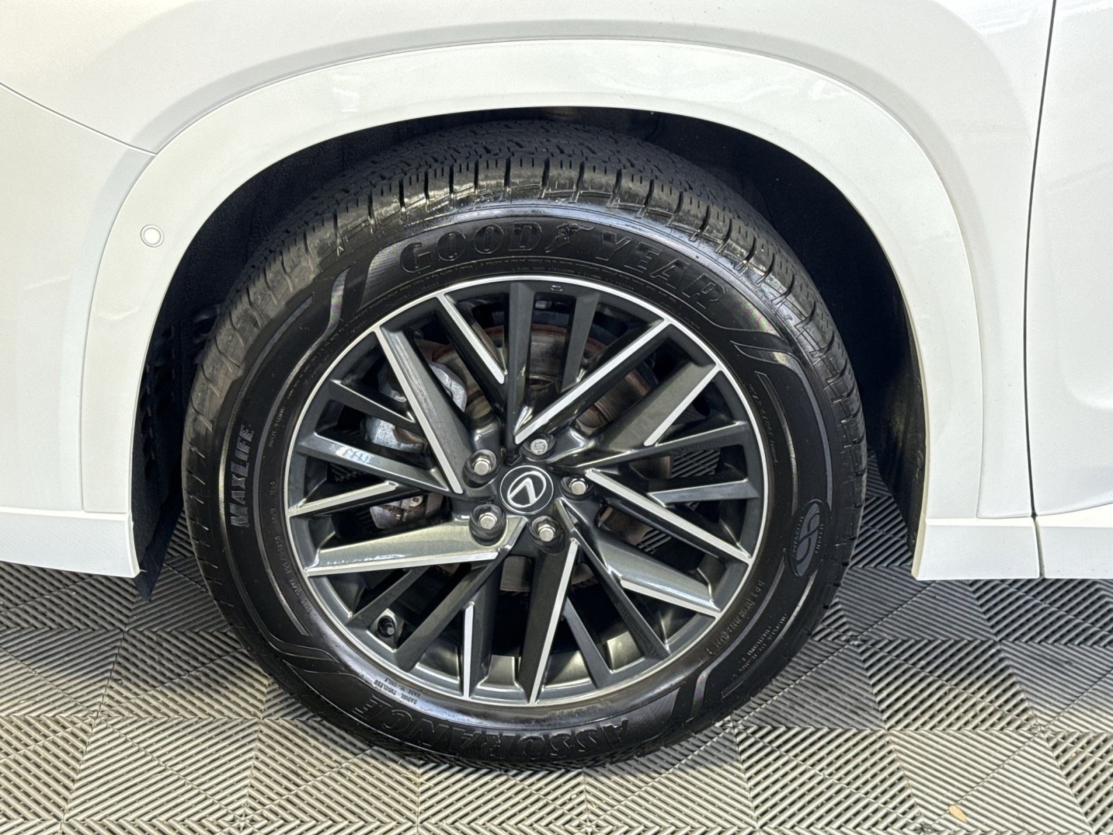 Used 2024 Lexus TX 350 AWD w/ Technology Package image 12