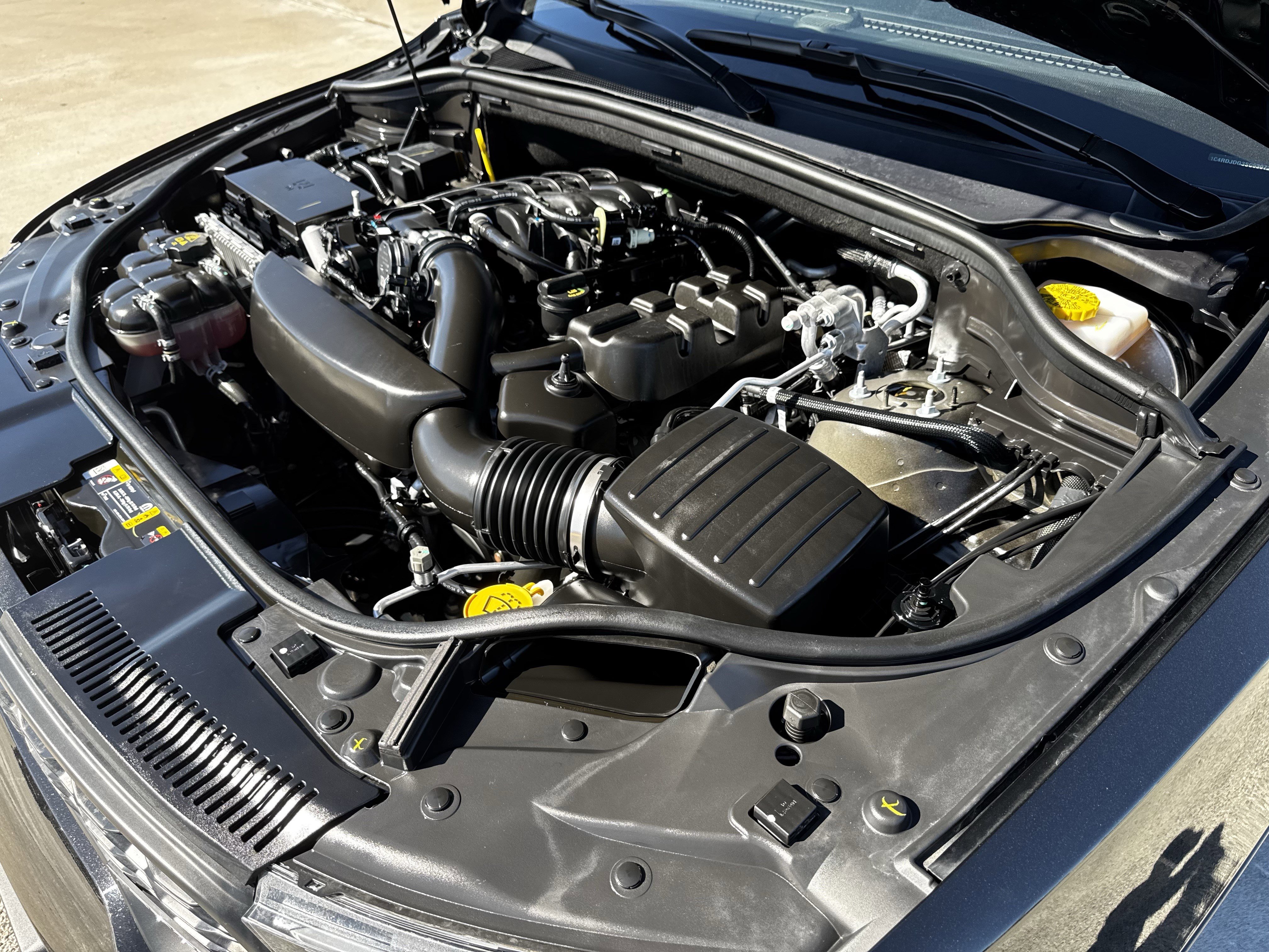 Used 2025 Dodge Durango GT image 36