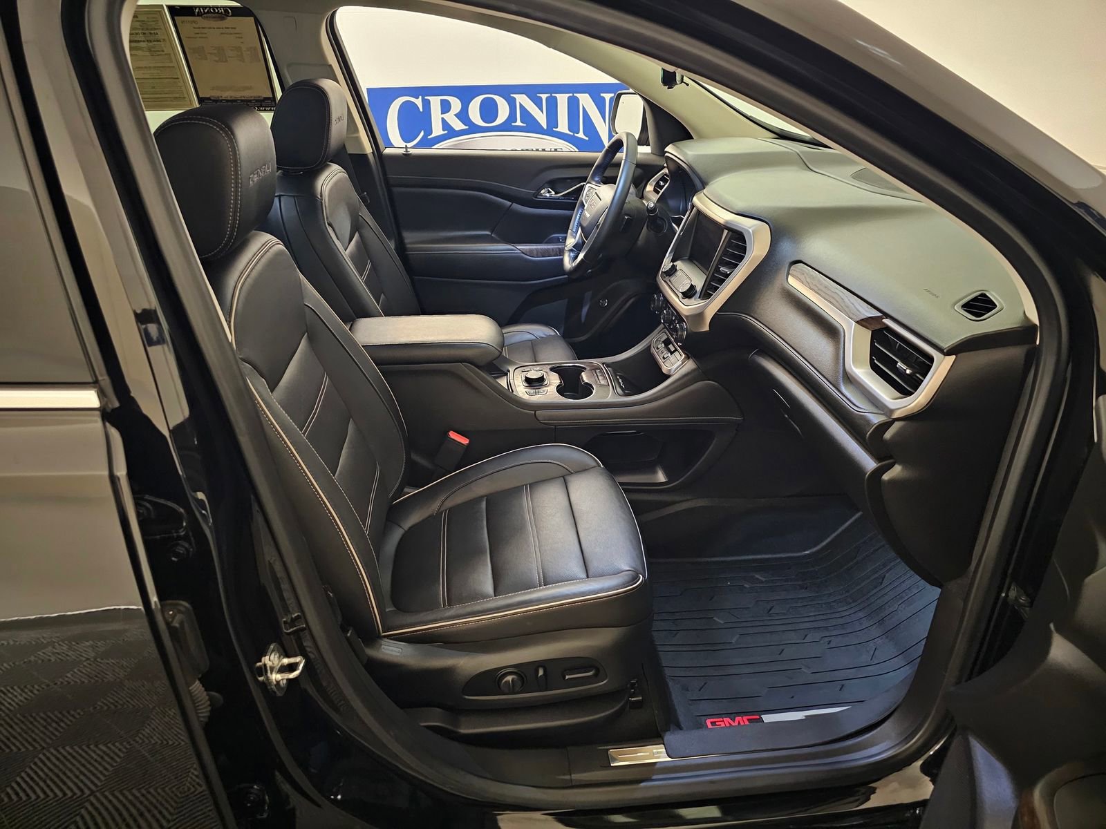 Used 2020 GMC Acadia Denali w/ Technology Package image 36