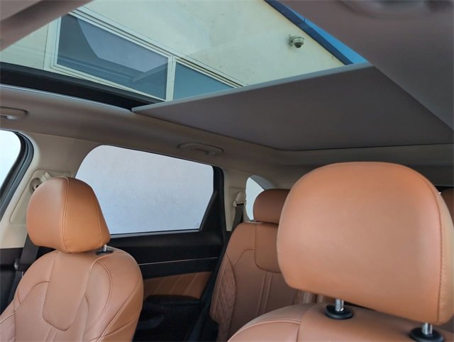 Used 2022 Kia Sorento SX Prestige w/ Rust Color Package image 19