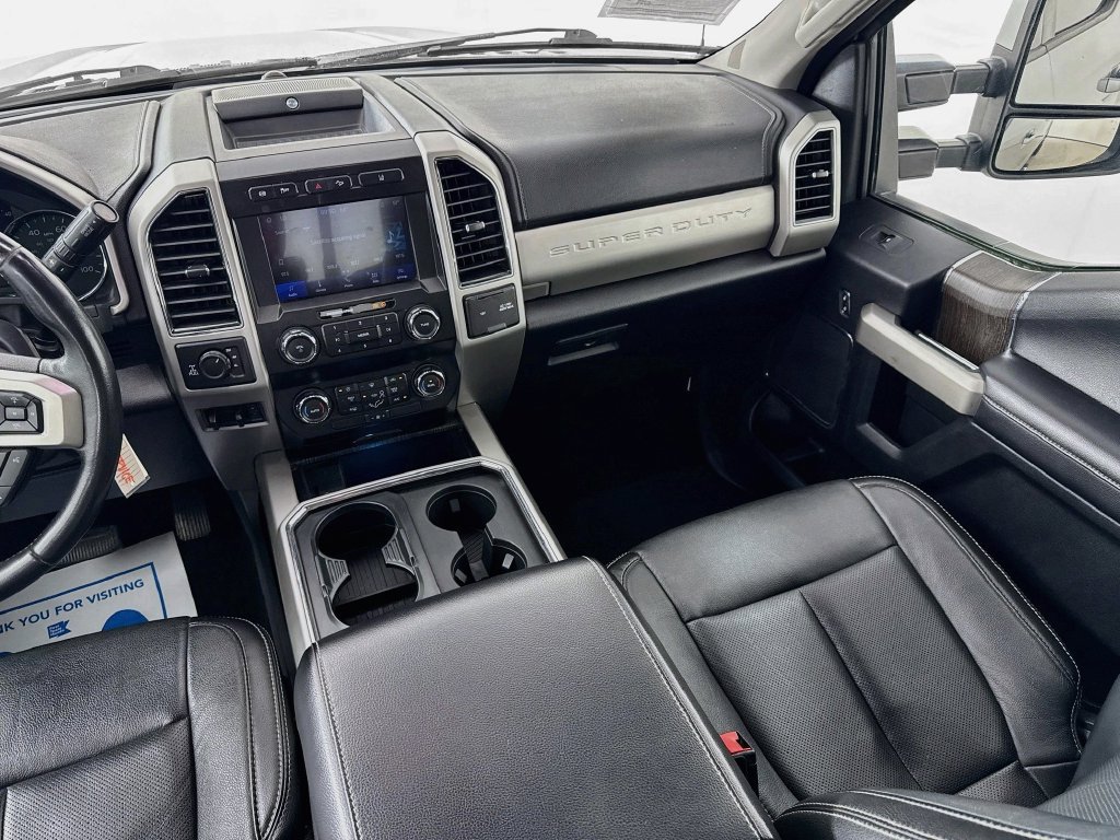 Used 2020 Ford F350 Lariat w/ FX4 Off-Road Package AWD/4WD image 28