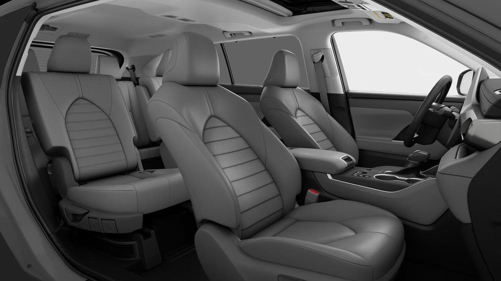 Certified 2026 Toyota Highlander XLE image 20