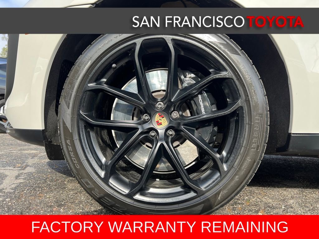 Used 2024 Porsche Macan GTS image 9