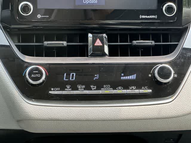 Used 2022 Toyota Corolla LE FWD image 13