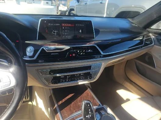 Used 2019 BMW 740i 740i Sedan 4D w/ Executive Package image 16
