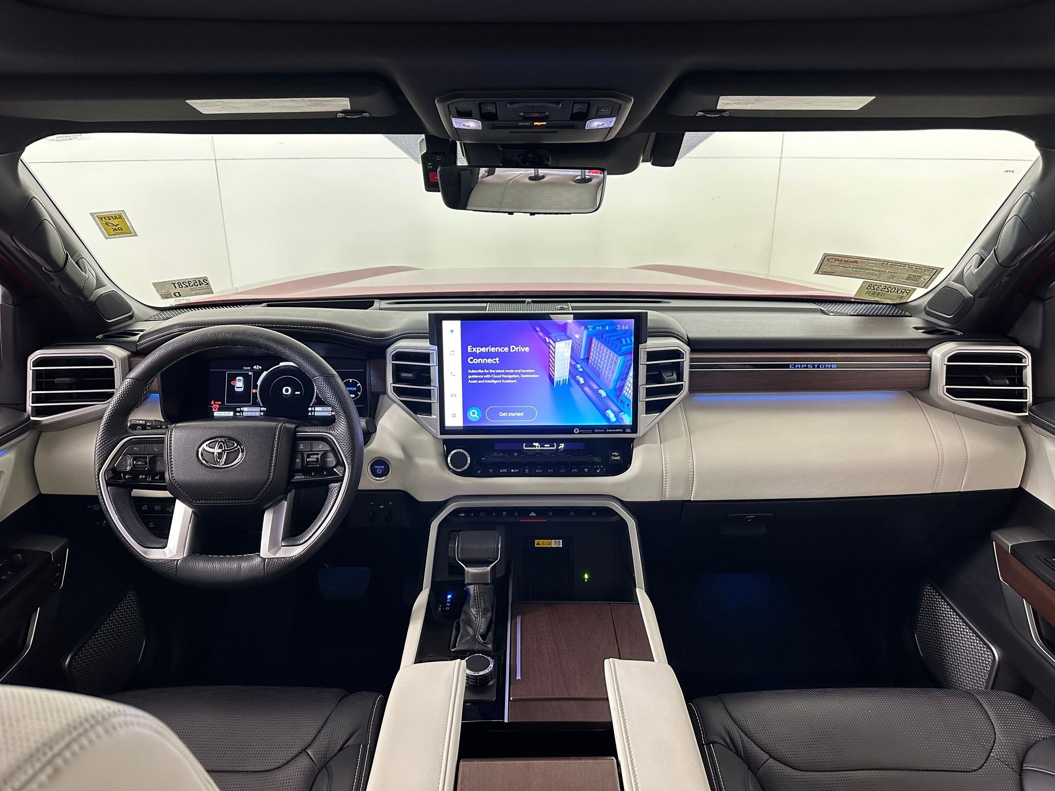 Used 2024 Toyota Sequoia Capstone image 14