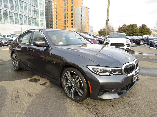 Used 2022 BMW 330e w/ Premium Package image 5