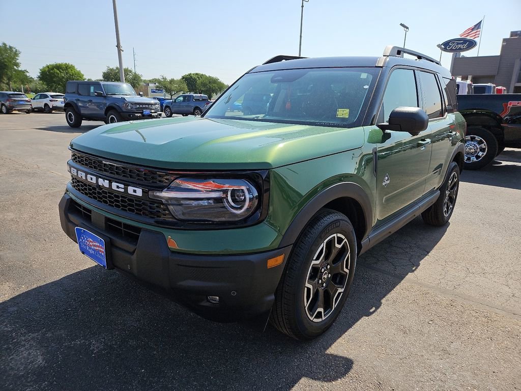 New 2025 Ford Bronco Sport Outer Banks w/ Outer Banks Tech Package+ image 4