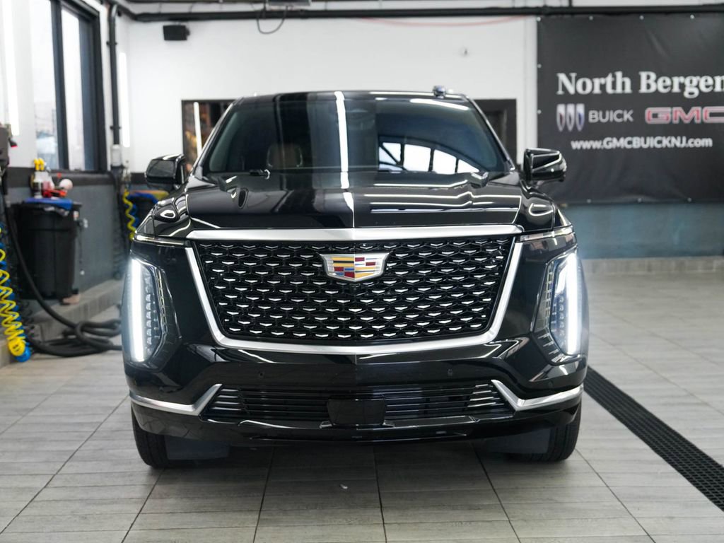 Used 2025 Cadillac Escalade Premium Luxury w/ LPO, Floor Liner Package AWD/4WD image 2