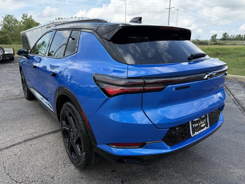 New 2025 Chevrolet Equinox EV RS image 5