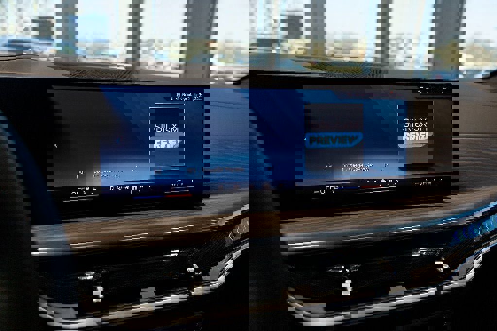 New 2026 BMW X5 xDrive50e image 29