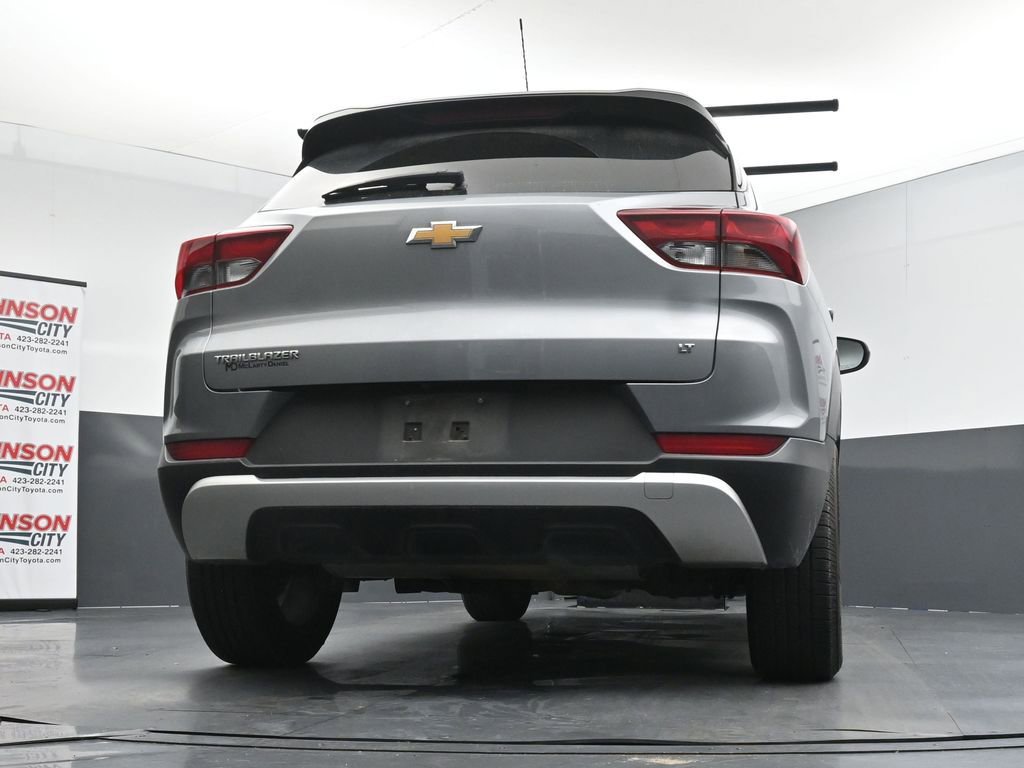 Used 2023 Chevrolet TrailBlazer LT w/ Convenience Package FWD image 23