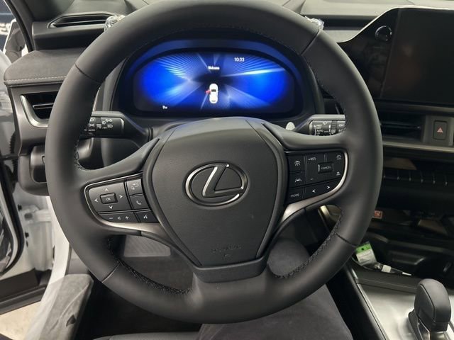 New 2026 Lexus UX 300h AWD image 17