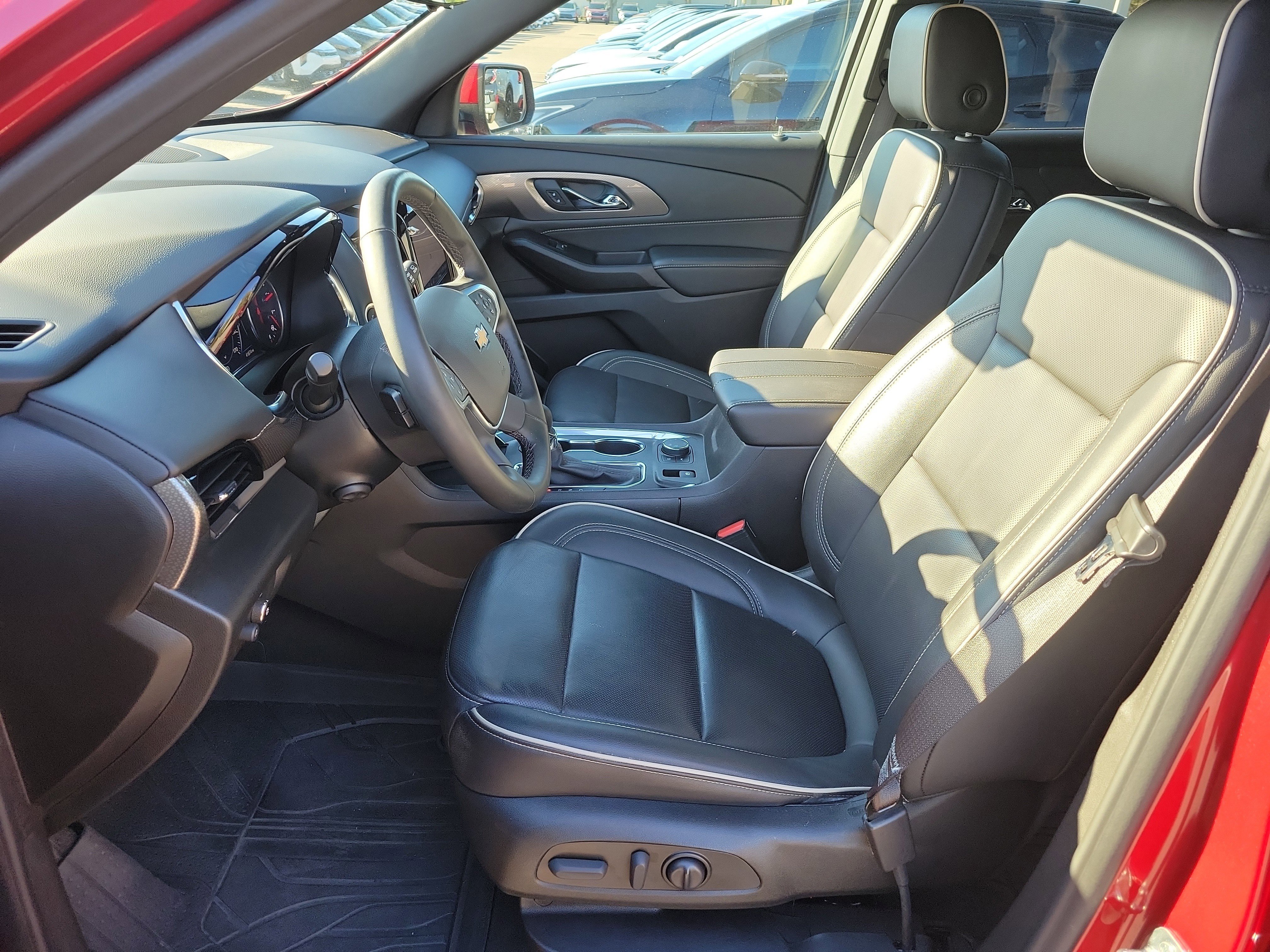 Used 2023 Chevrolet Traverse Premier w/ LPO, Floor Liner Package image 23
