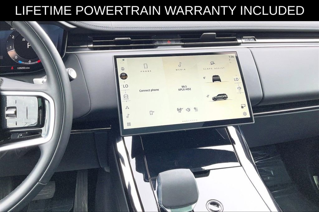 Used 2025 Land Rover Range Rover Sport SE AWD/4WD image 8