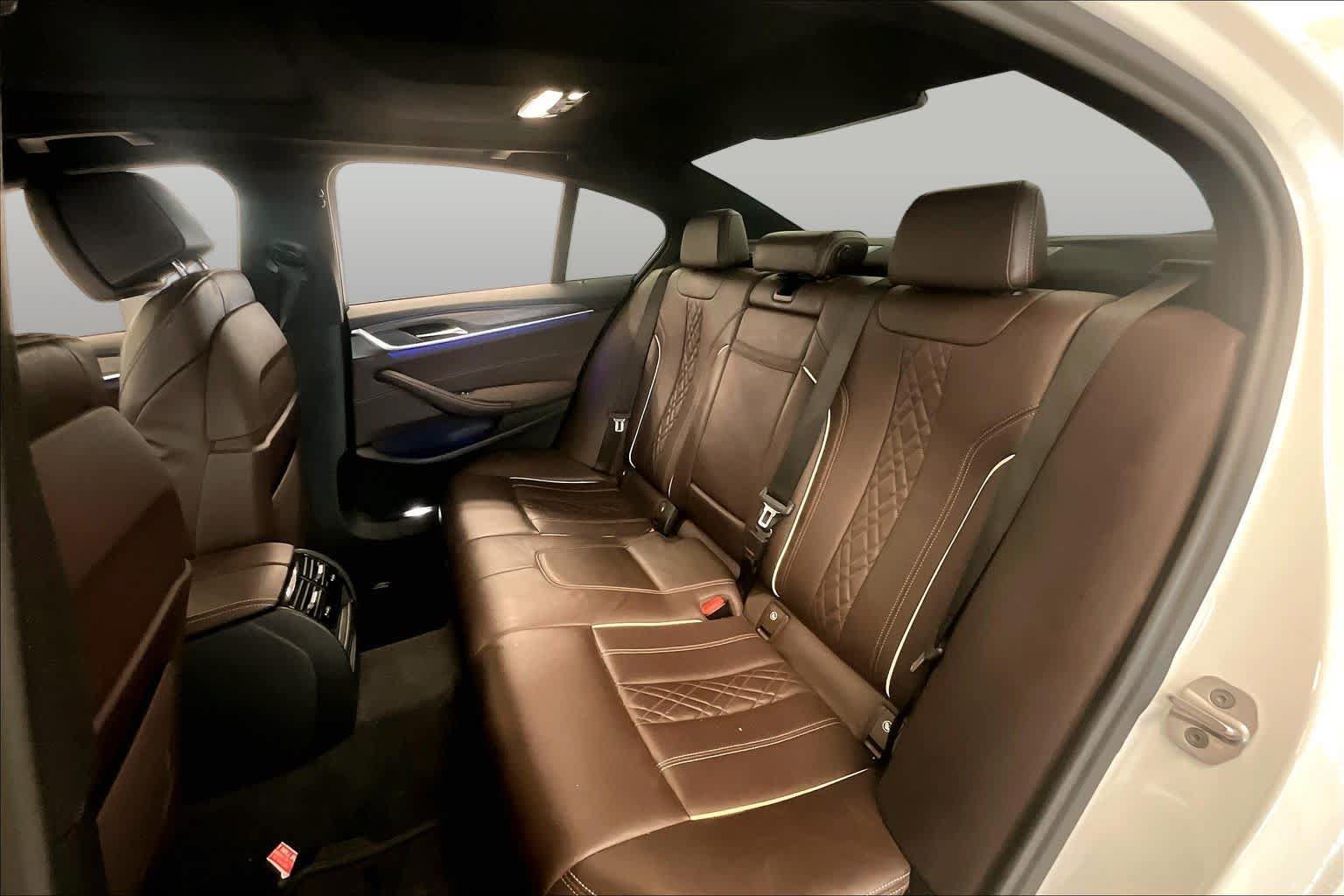 Used 2021 BMW 540i RWD image 17