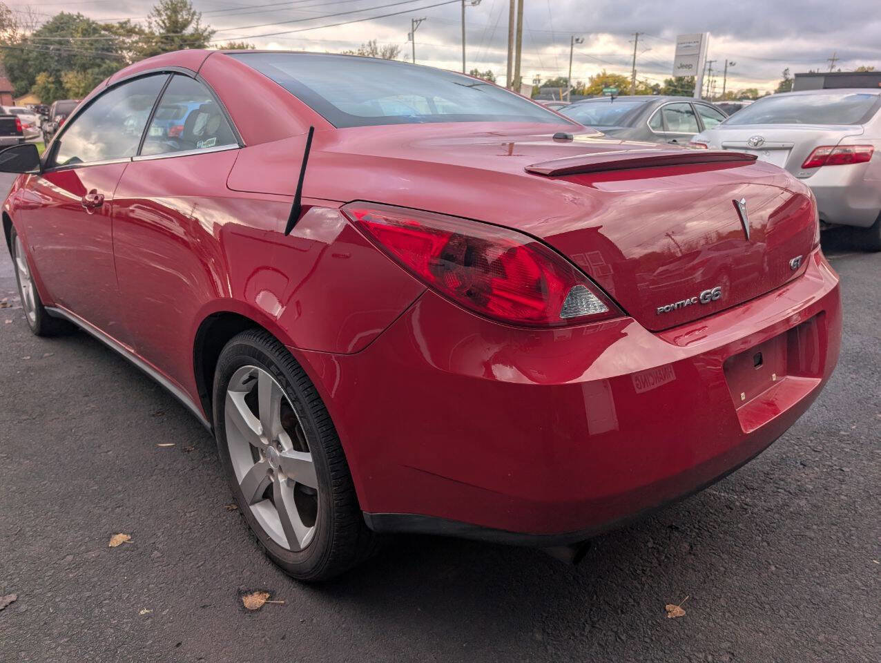 Used 2007 Pontiac G6 GT w/ Sport Package image 3