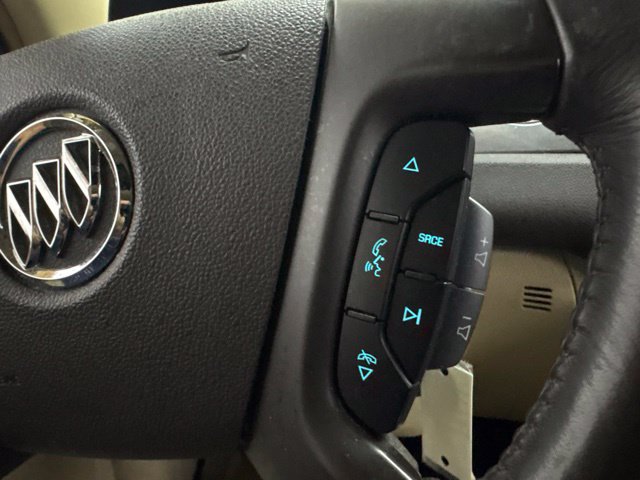 Used 2009 Buick Enclave CXL AWD/4WD image 52