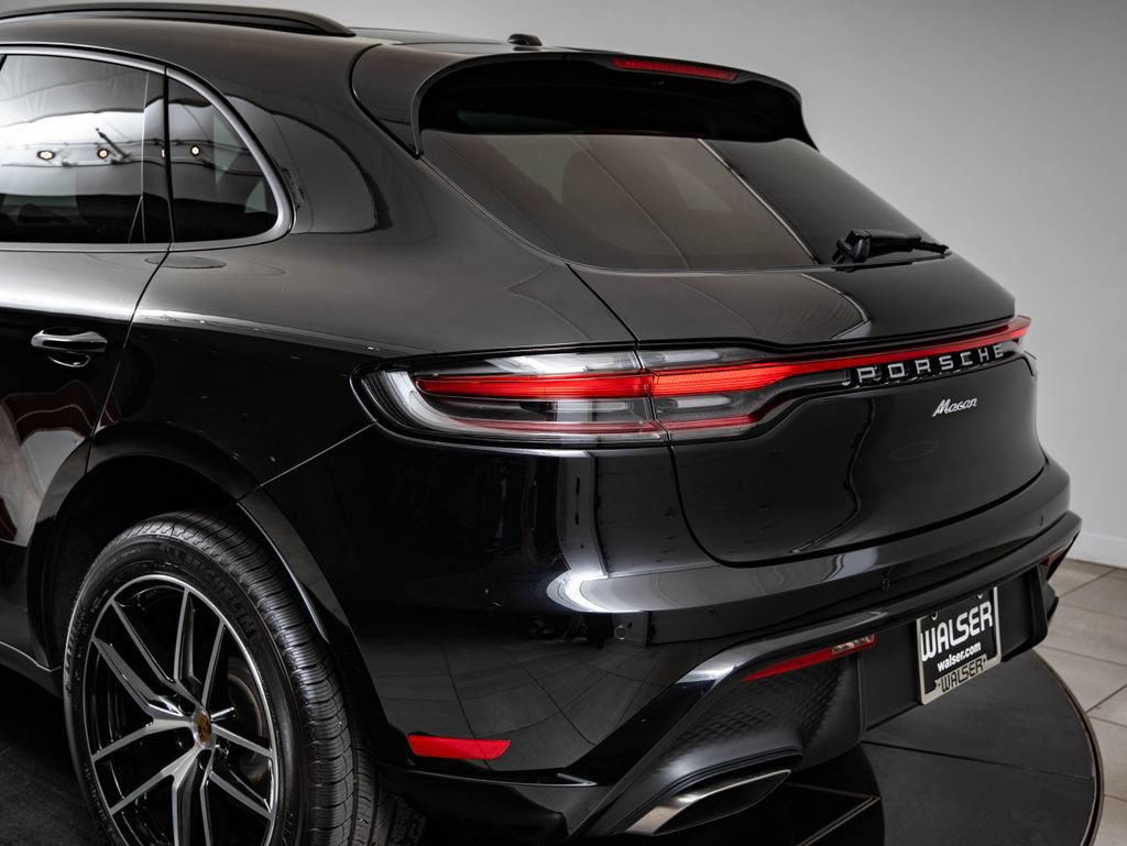 New 2026 Porsche Macan AWD/4WD image 20
