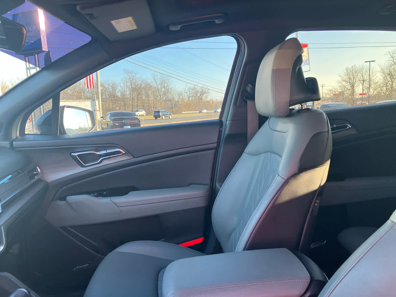 Used 2023 Kia Sportage X-Pro image 10