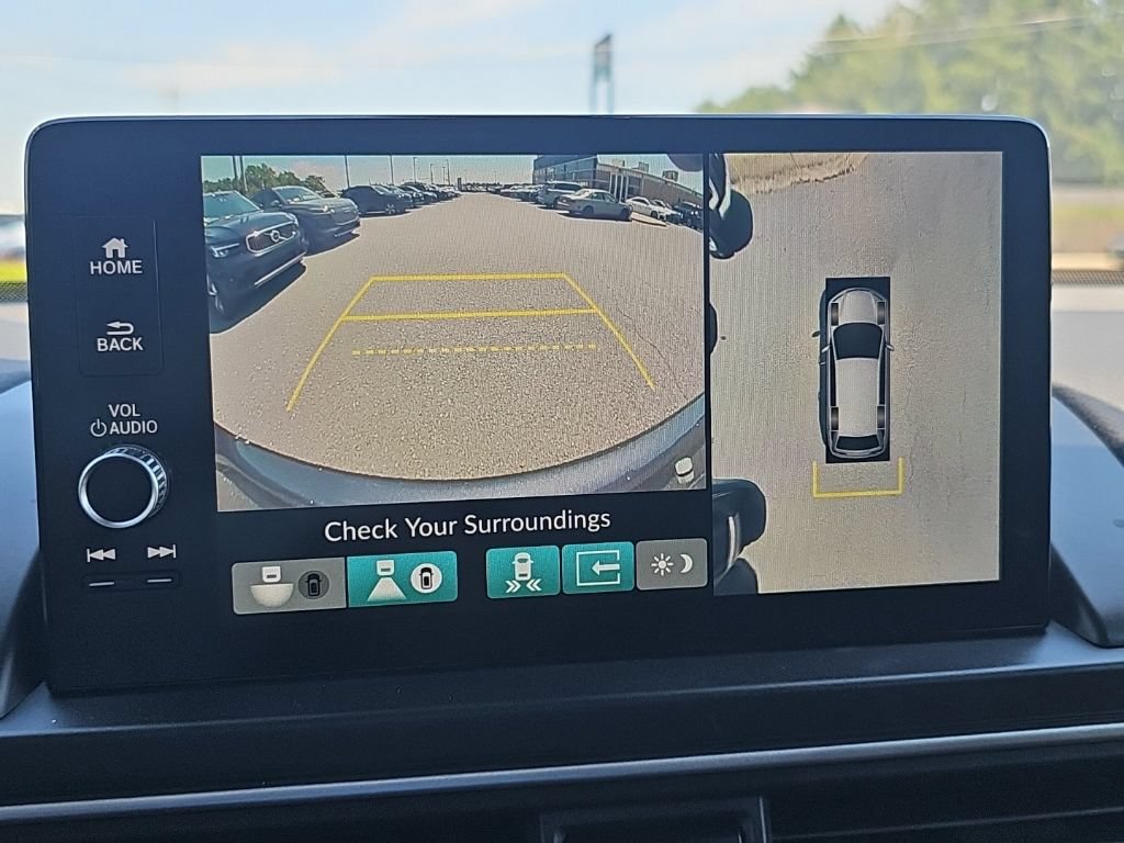 Used 2025 Honda Pilot Elite image 10