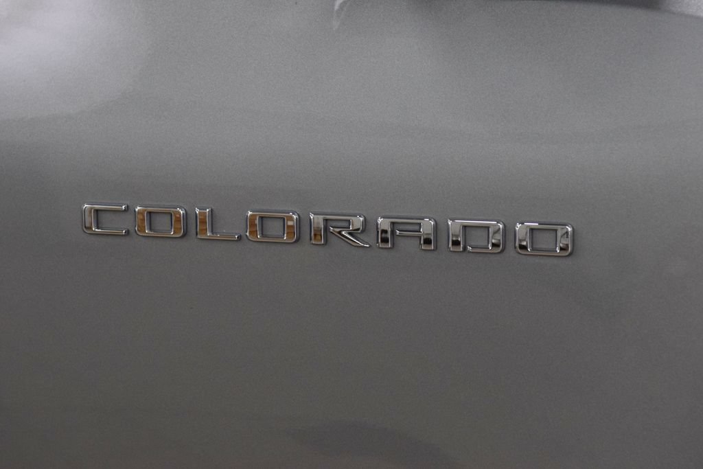 Used 2024 Chevrolet Colorado Trail Boss w/ Technology Package AWD/4WD image 16