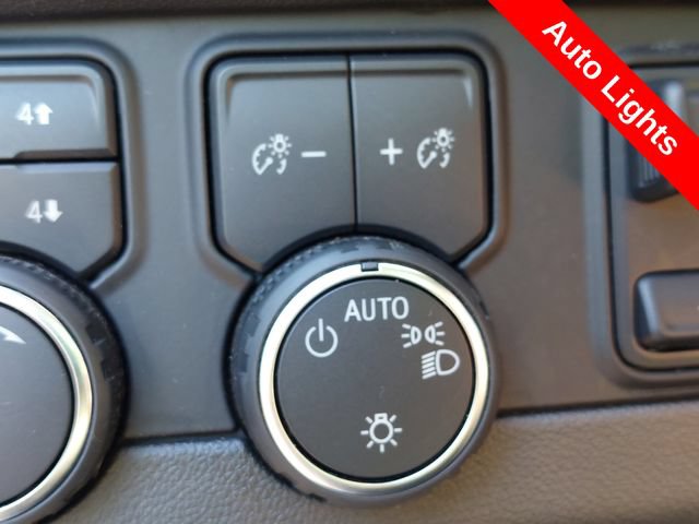 Used 2024 Chevrolet Suburban RST w/ Luxury Package AWD/4WD image 35