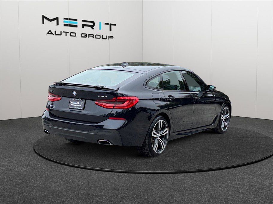 Used 2019 BMW 640i Gran Turismo xDrive w/ M Sport Package image 9