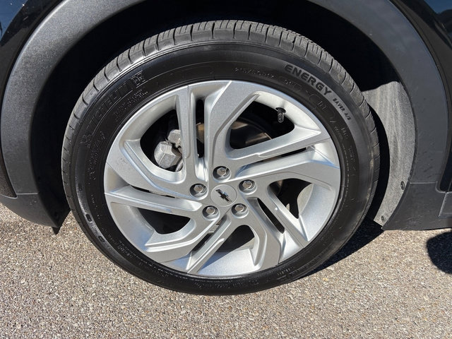 Used 2023 Chevrolet Bolt LT FWD image 31