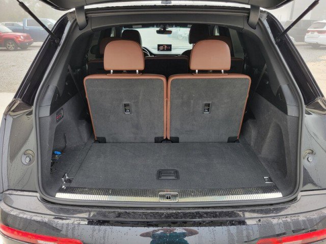 Used 2018 Audi Q7 3.0T Prestige w/ Prestige Package image 7