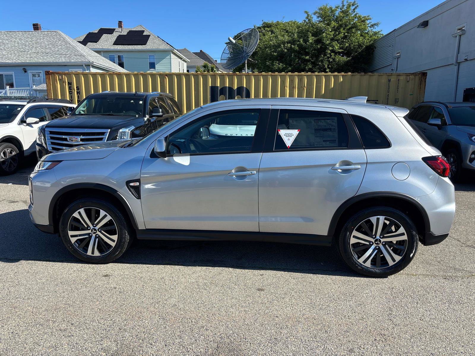 New 2026 Mitsubishi Outlander Sport ES AWD/4WD image 2