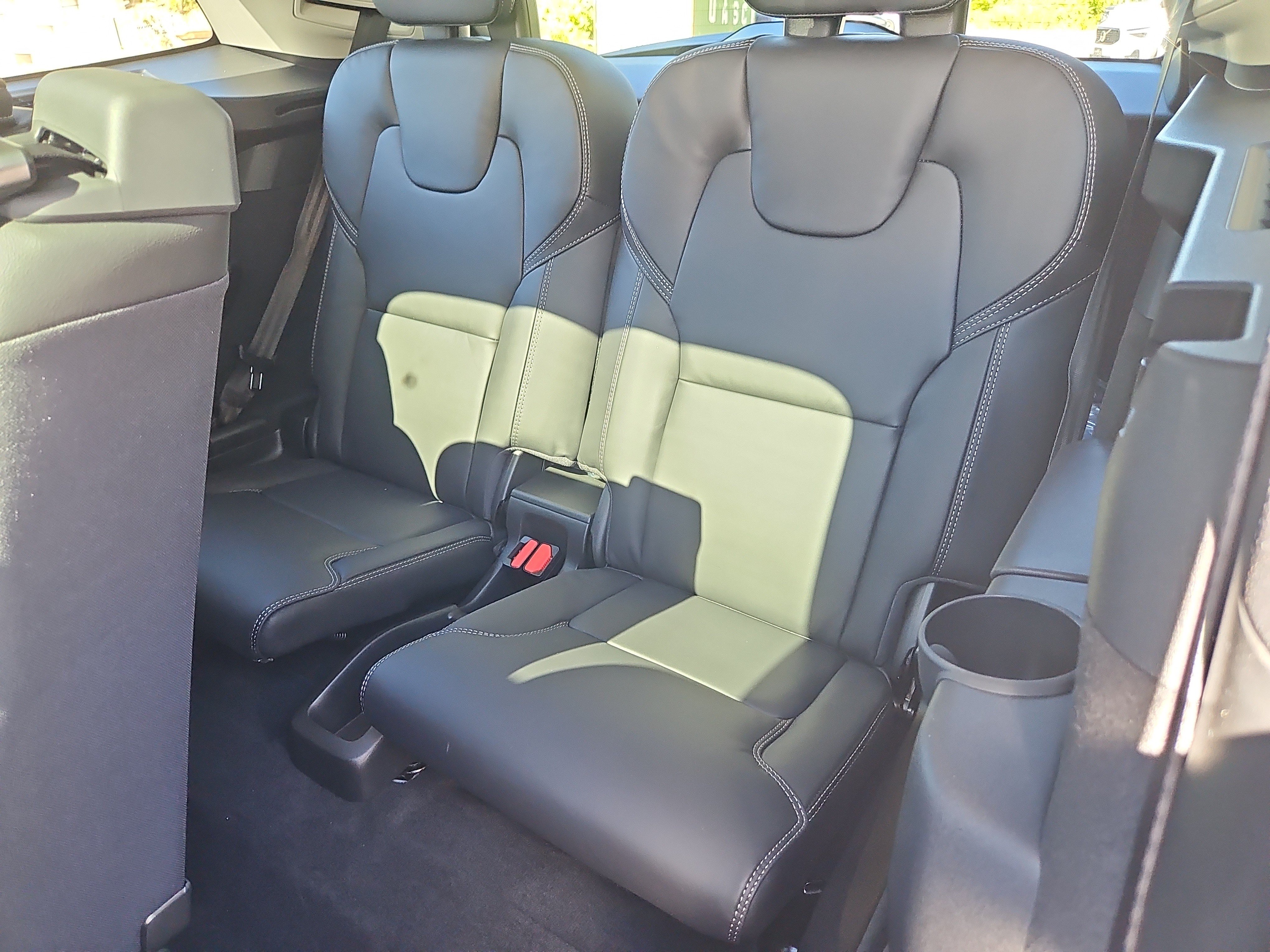 New 2027 Volvo XC90 B6 Ultra AWD/4WD image 23