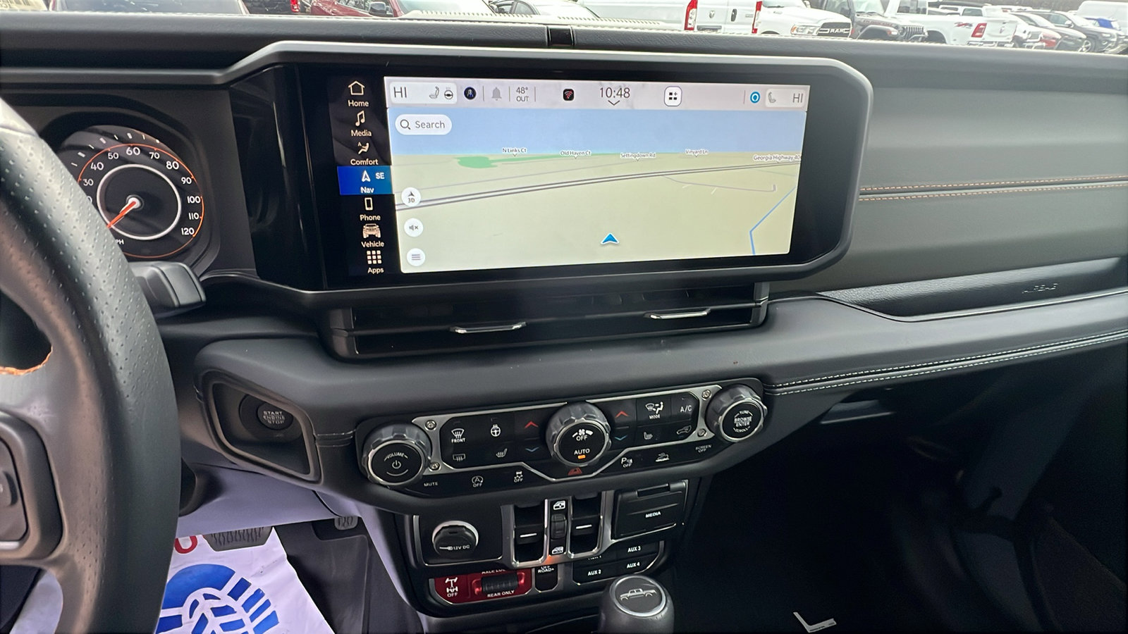 Used 2024 Jeep Gladiator Mojave image 31