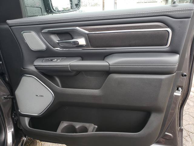 New 2027 RAM 1500 Laramie AWD/4WD image 21