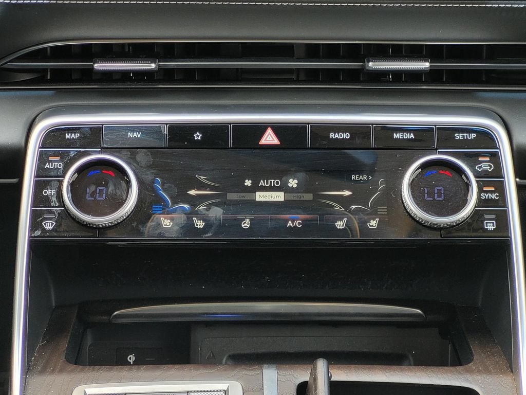 Used 2023 Genesis GV80 2.5T w/ Prestige 20" Package AWD/4WD image 17