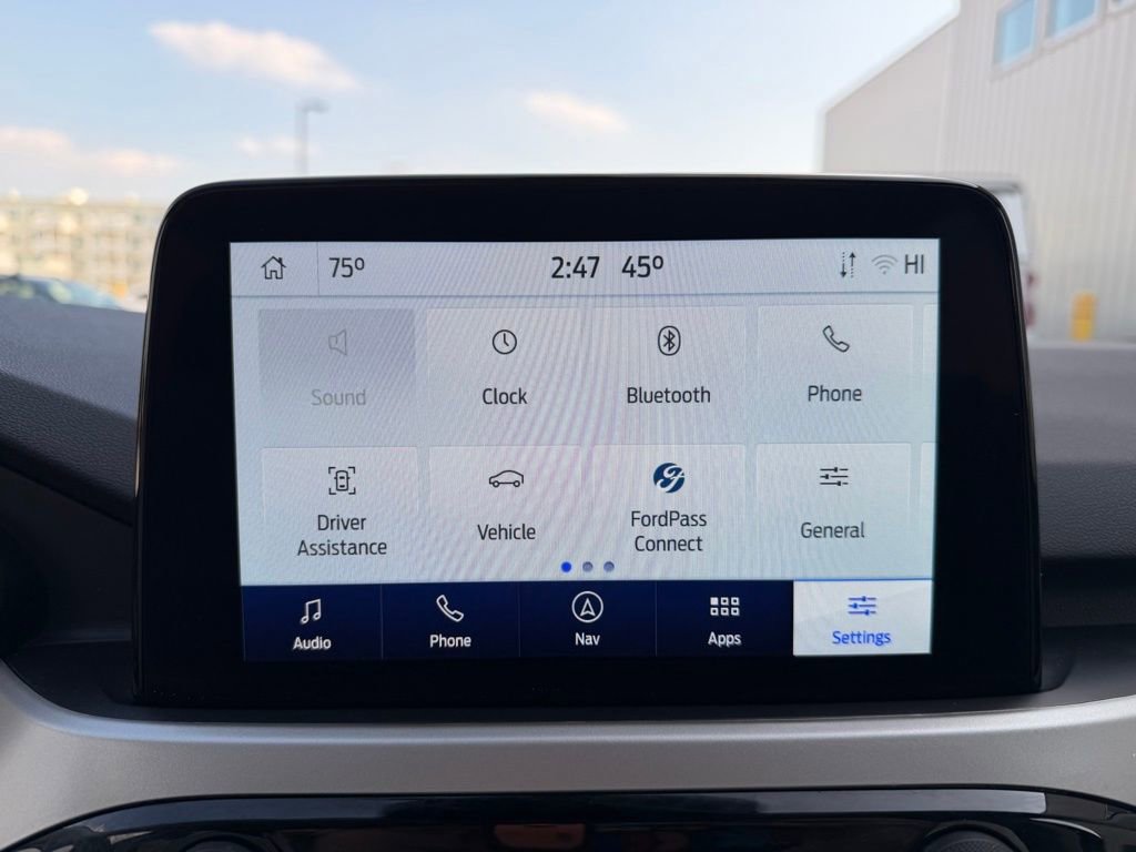 Used 2022 Ford Escape SEL w/ Class II Trailer Tow Package image 12