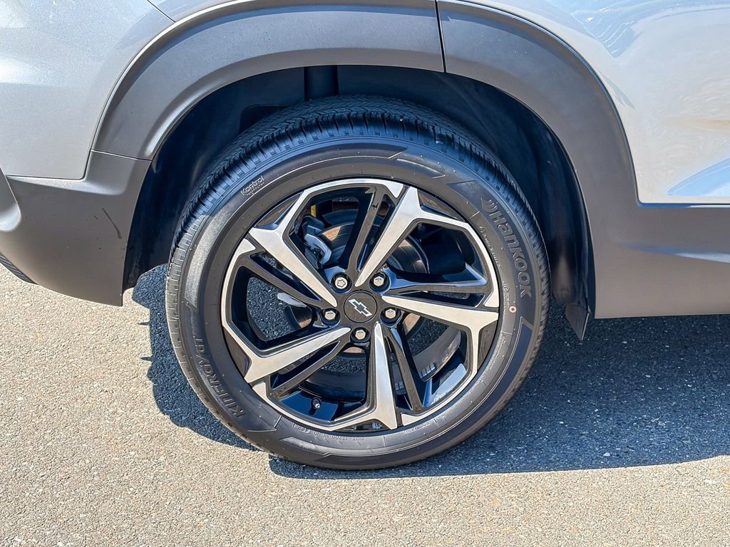 Certified 2023 Chevrolet TrailBlazer RS w/ Convenience Package image 15